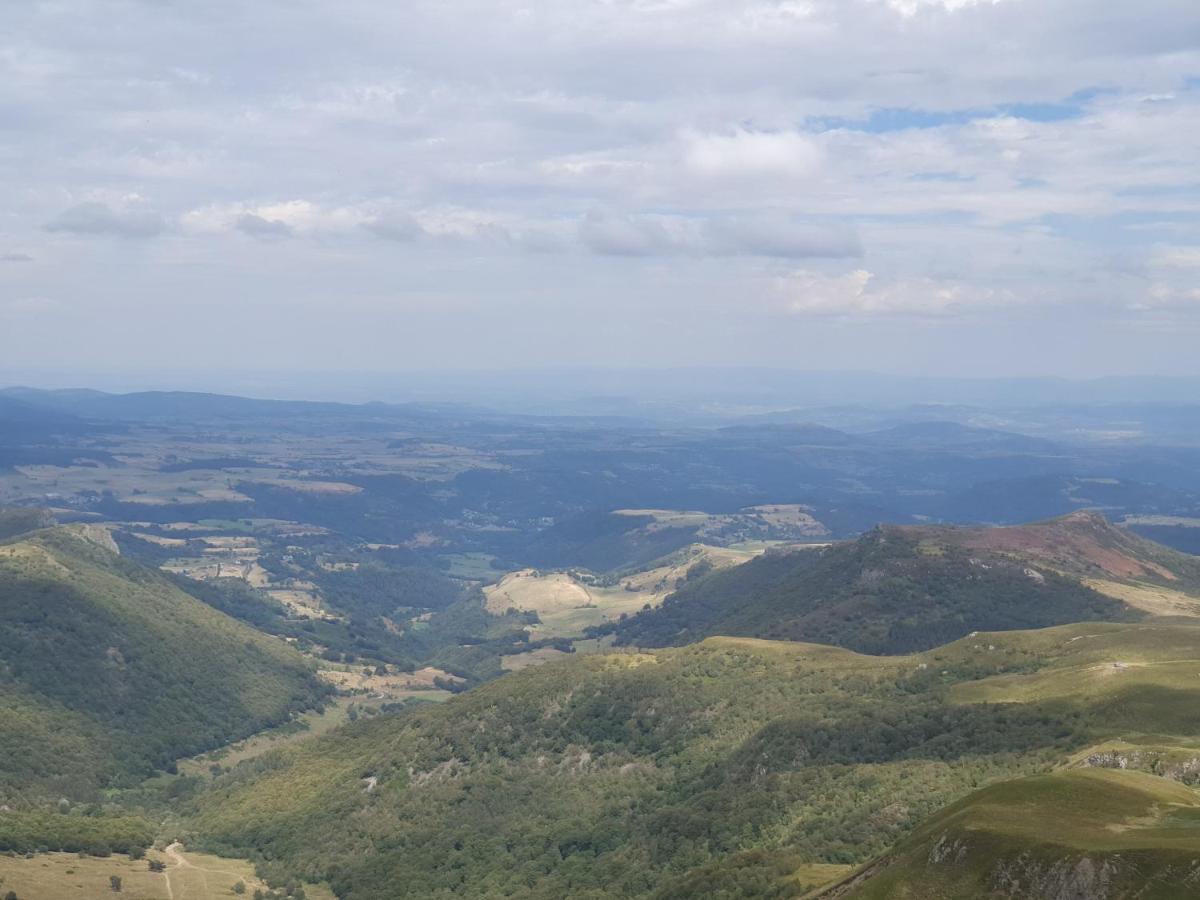 La Belle Auvergne Condat  Eksteriør billede